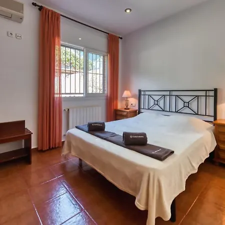 וילה Sleeps 15 Pool Air Con Wifi יורט דה מאר